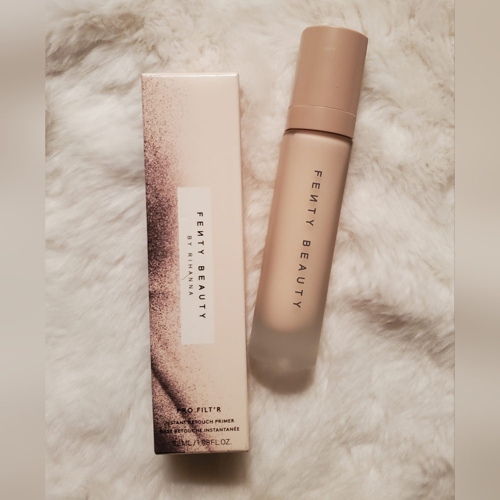 Fenty Beauty Pro Filt'r Instant Retouch Primer